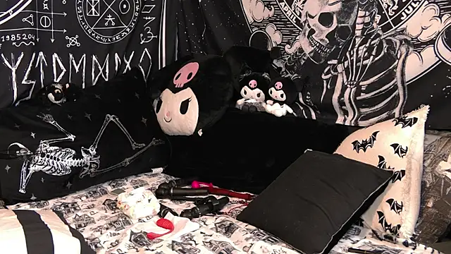 Snapshot of Paige_Turner chatting on 01/07/26, 11:07 Paige Turner online show from 01/07/26, 11:07