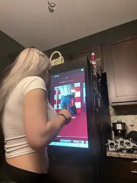 Snapshot of Paige_Turner chatting on 02/05/26, 11:31 Paige Turner online show from 02/05/26, 11:31