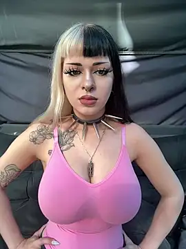 Paige Turner online show from 08/06/26, 10:00