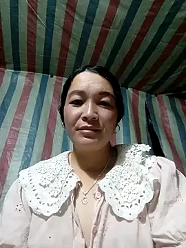 Bliss rose online show from 10/15/25, 12:00