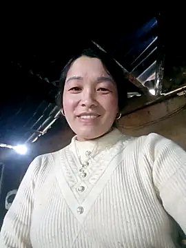 Bliss rose online show from 12/19/25, 07:59