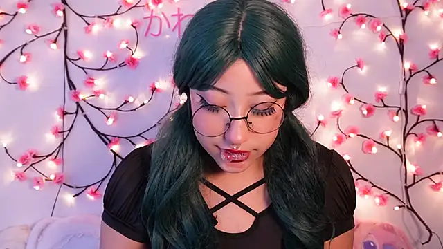 Snapshot of maruchan_1 chatting on 09/27/25, 08:25 maruchan 1 online show from 09/27/25, 08:25