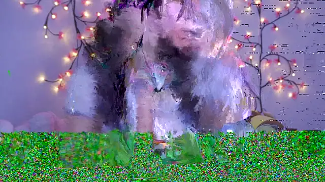 Snapshot of maruchan_1 chatting on 12/19/25, 02:40 maruchan 1 online show from 12/19/25, 02:40