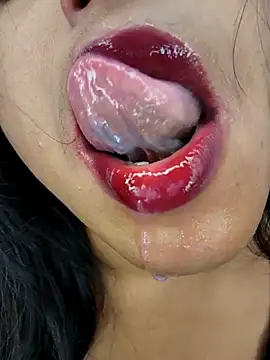 Hotbhabi305 online show from 02/08/26, 05:16