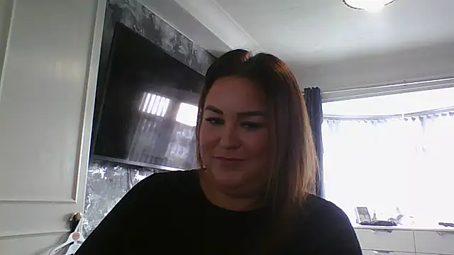 brunetslut online show from 09/11/25, 02:39