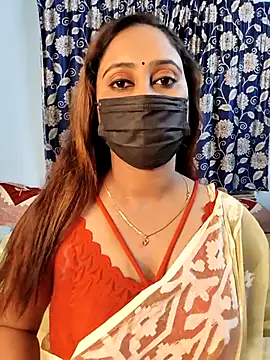 Cute-lusi online show from 10/07/25, 07:00