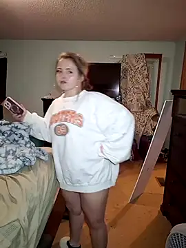 Snapshot of JuicyExxxperience chatting on 10/30/25, 11:22 JuicyExxxperience online show from 10/30/25, 11:22