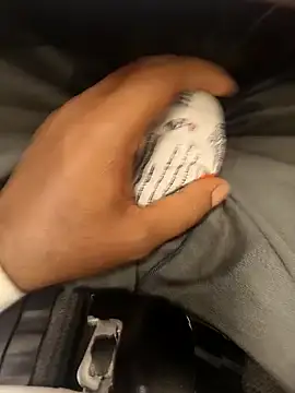 hotboy43339 online show from 09/26/25, 08:51