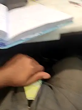 hotboy43339 online show from 03/13/26, 03:35