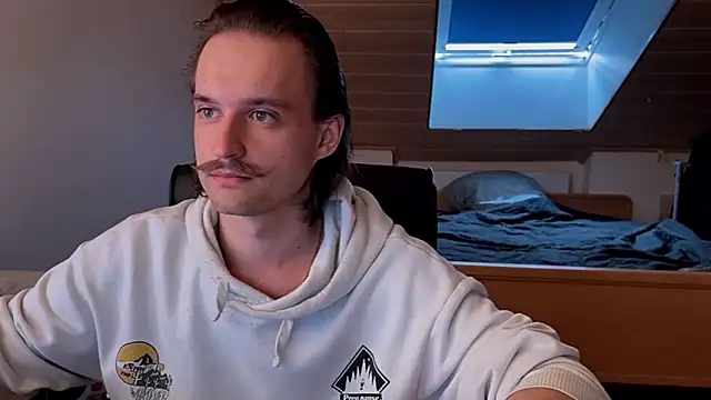 Bez3ybik online show from 04/16/26, 03:24