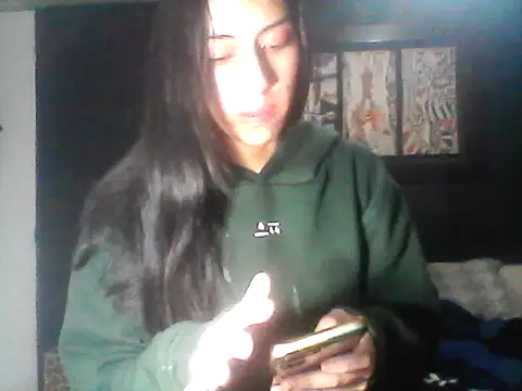 Dara-montenegro online show from 10/03/25, 08:11