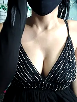 pihu099 online show from 10/22/25, 10:59