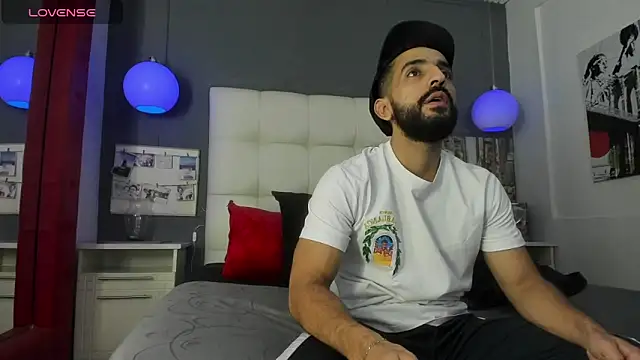 Yiyo10  online show from 02/13/26, 03:57