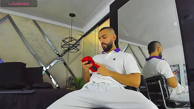 Yiyo10  online show from 02/26/26, 03:22