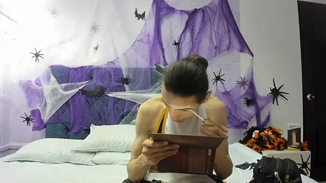 shantala nastasiia online show from 10/31/25, 12:17