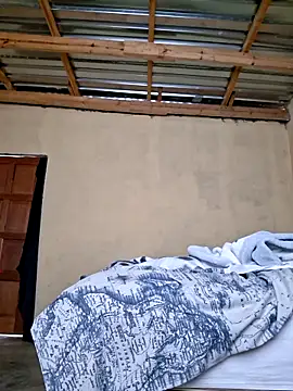 Snapshot of DxckMan3 chatting on 11/25/25, 04:23 DxckMan3 online show from 11/25/25, 04:23