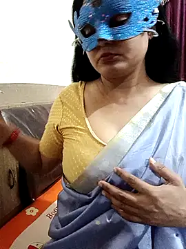 MEERAcle online show from 02/21/26, 07:53