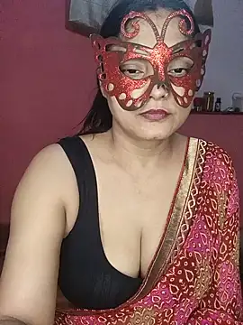 Snapshot of MEERAcle chatting on 06/17/26, 05:03 MEERAcle online show from 06/17/26, 05:03