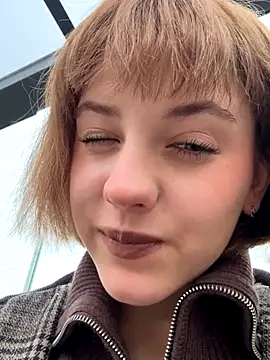 Only April online show from 10/10/25, 09:19