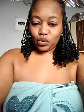 Snapshot of BigAssjuicy26 chatting on 10/15/25, 01:33 BigAssjuicy26 online show from 10/15/25, 01:33