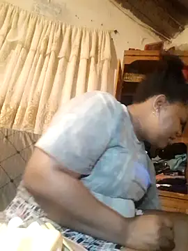 Snapshot of BigAssjuicy26 chatting on 11/19/25, 06:30 BigAssjuicy26 online show from 11/19/25, 06:30