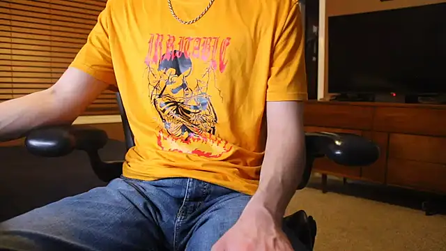 Snapshot of jjjjjfive chatting on 03/05/26, 03:02 jjjjjfive online show from 03/05/26, 03:02