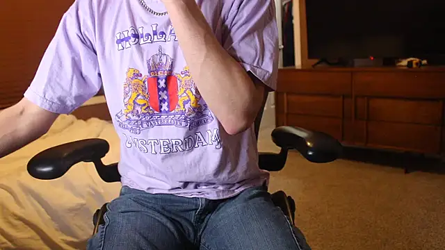 Snapshot of jjjjjfive chatting on 03/15/26, 06:41 jjjjjfive online show from 03/15/26, 06:41