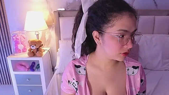 LunaRosse  online show from 02/11/26, 11:59