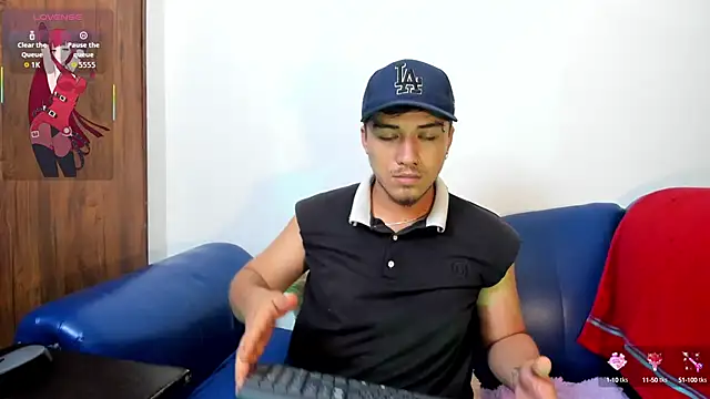 Snapshot of juanmechanic_ chatting on 09/18/25, 09:50 juanmechanic  online show from 09/18/25, 09:50