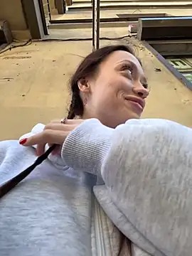 EstaVista online show from 09/28/25, 12:21