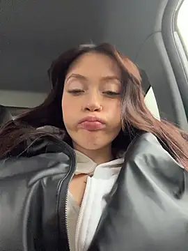 EstaVista online show from 12/15/25, 10:52