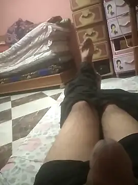 Snapshot of ramdhanov chatting on 09/24/25, 04:54 ramdhanov online show from 09/24/25, 04:54