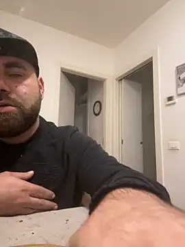 coppia infuocata online show from 10/20/25, 05:13