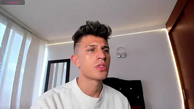 kevin ahss online show from 10/10/25, 09:47