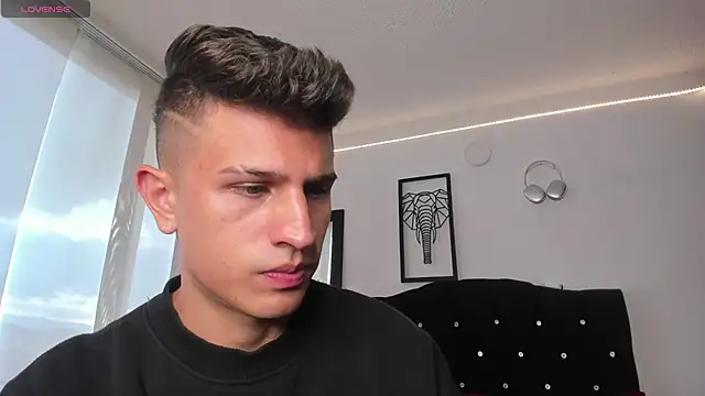 kevin ahss online show from 10/25/25, 09:42