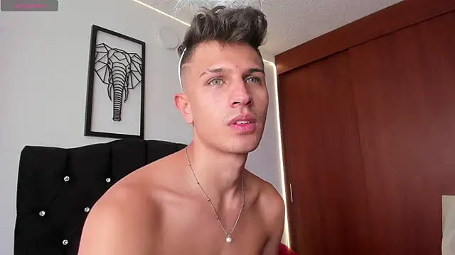 kevin ahss online show from 10/31/25, 07:48