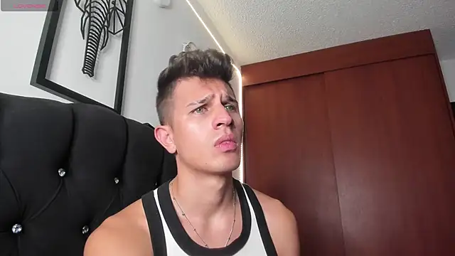 kevin ahss online show from 11/12/25, 10:09