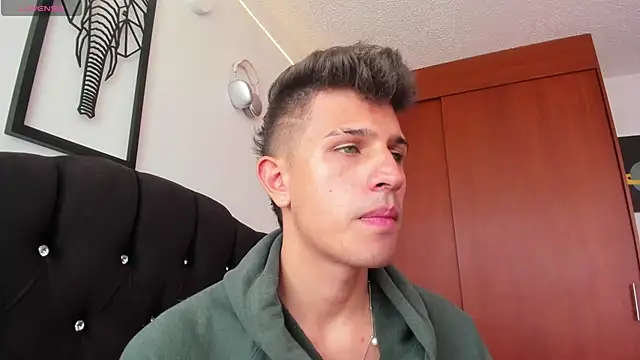 kevin ahss online show from 11/26/25, 04:30