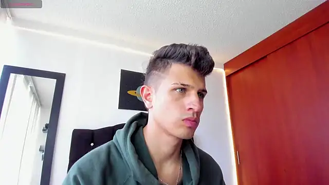 kevin ahss online show from 12/13/25, 08:58