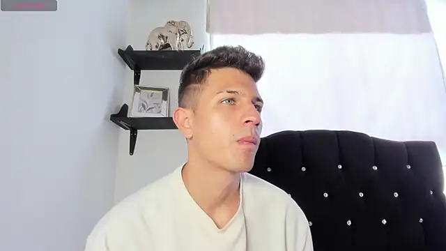 Snapshot of kevin_ahss chatting on 04/09/26, 04:12 kevin ahss online show from 04/09/26, 04:12