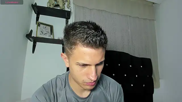 Snapshot of kevin_ahss chatting on 05/29/26, 11:47 kevin ahss online show from 05/29/26, 11:47