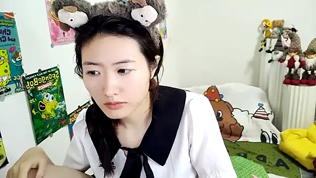 Moonlight-23 online show from 09/17/25, 03:24