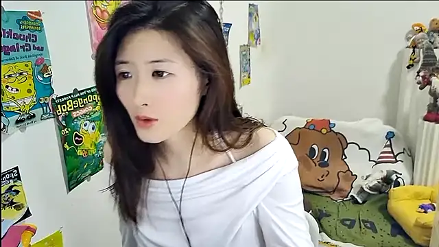 Moonlight-23 online show from 09/28/25, 01:16