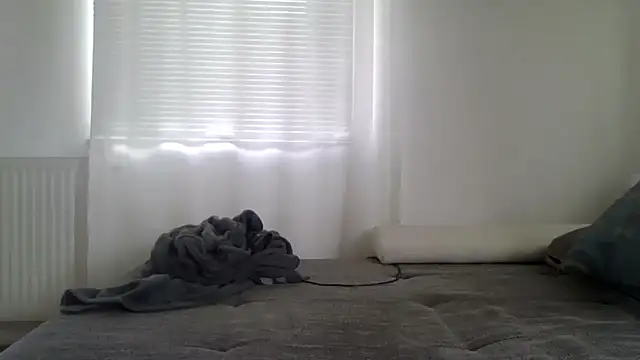 Snapshot of XLBarehengst chatting on 09/12/25, 09:09 XLBarehengst online show from 09/12/25, 09:09