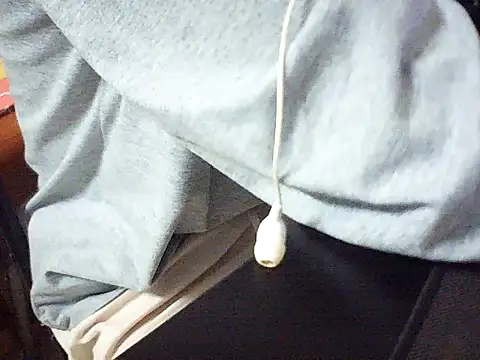 Snapshot of Kunbet chatting on 03/21/26, 03:37 Kunbet online show from 03/21/26, 03:37