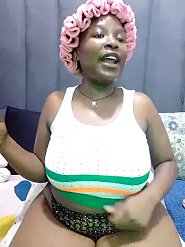 MrsMxx25 online show from 10/22/25, 10:26