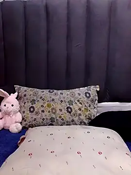 MrsMxx25 online show from 10/29/25, 07:15