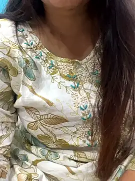 Naughty-Kamini online show from 09/28/25, 04:45