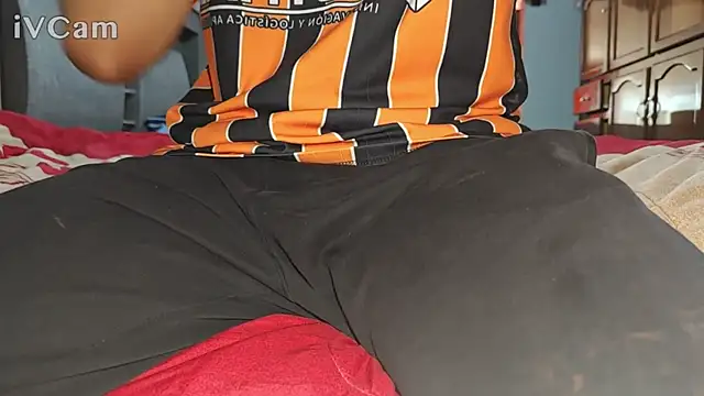 Chair-sm online show from 09/13/25, 09:58