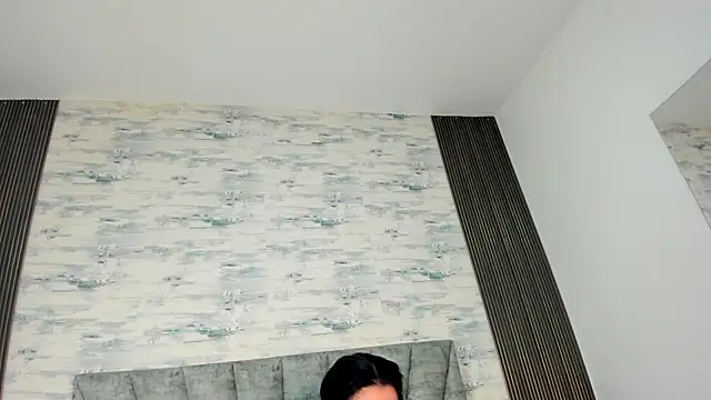 ShanelEvans online show from 11/28/25, 06:43